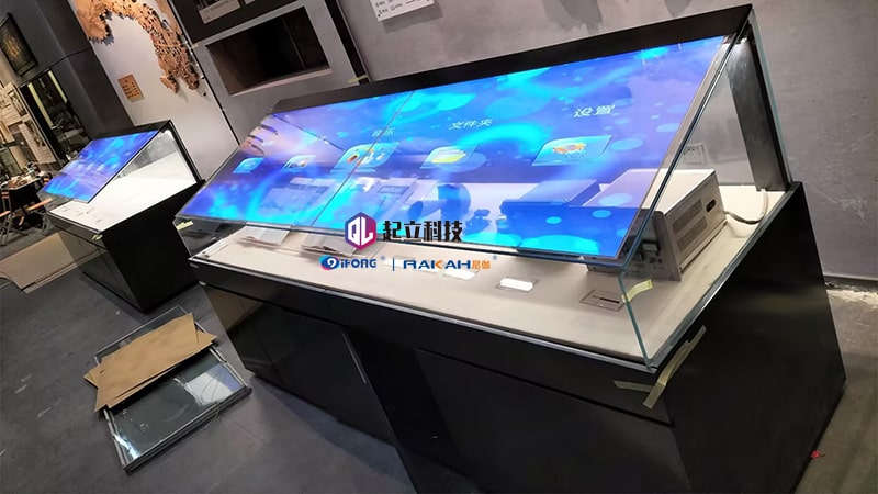 OLED͸չʾ̨